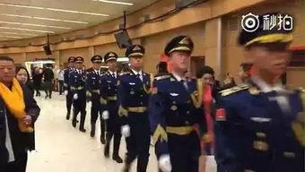 三军仪仗队在国外视频,展现中国军人雄姿的海外瞬间